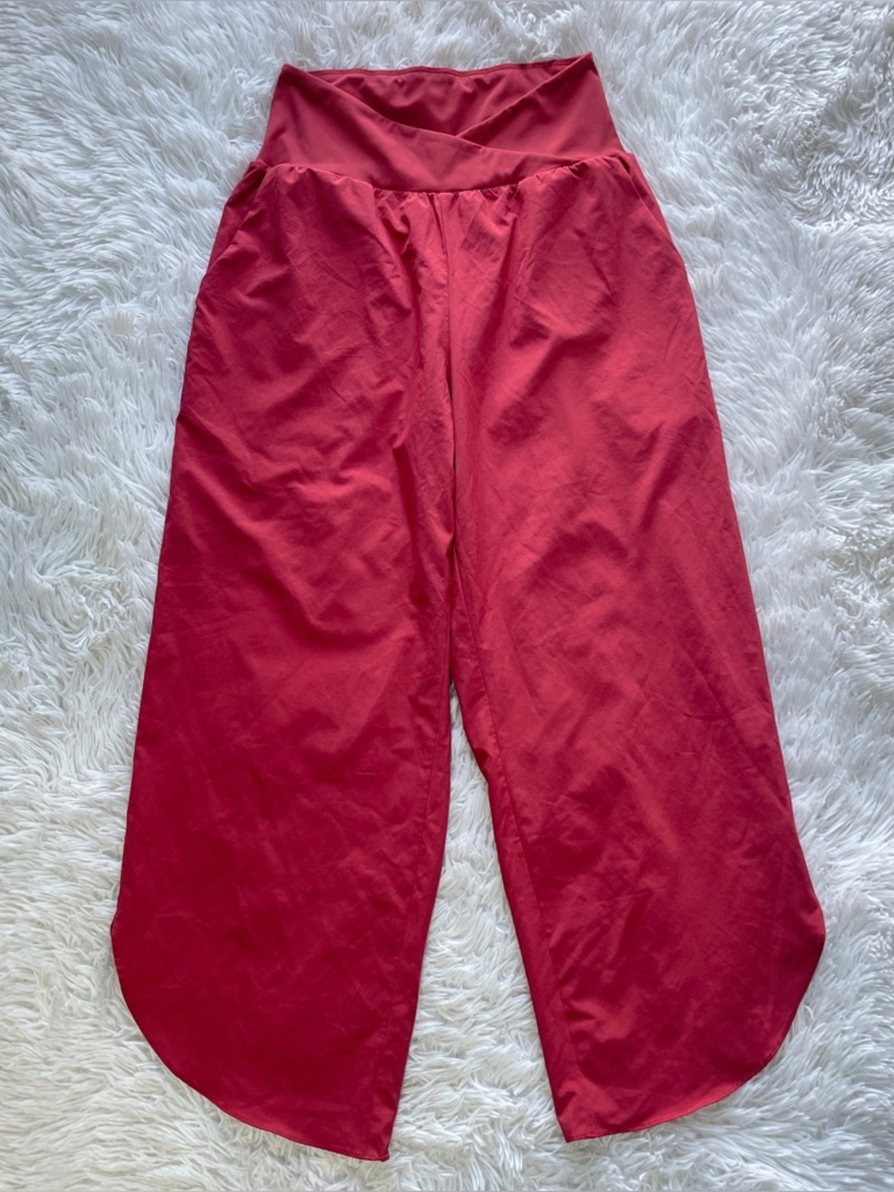 HALARA Breezeful High Waisted Crossover Quick Dry Resort Pants